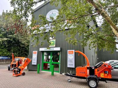 Building front Timberwolf 11